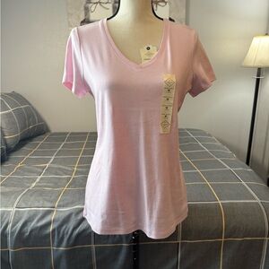 ♥️NWT St. John's Bay Pink Fitted Short Sleeve T-Shirt Size Medium
